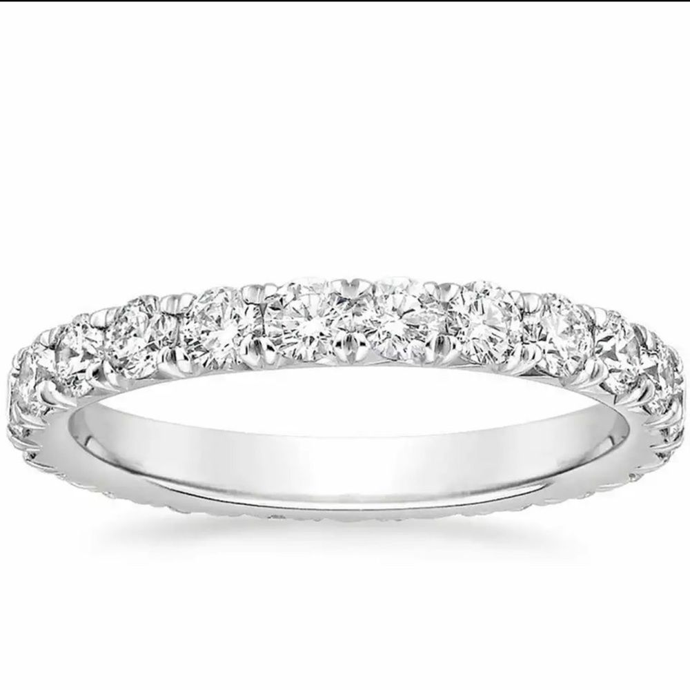 Round brilliant eternity wedding band